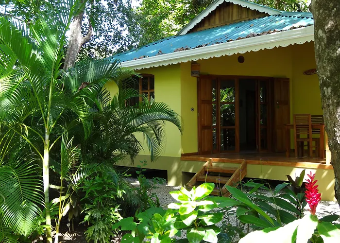 El Pequeno Gecko Hotel 3*