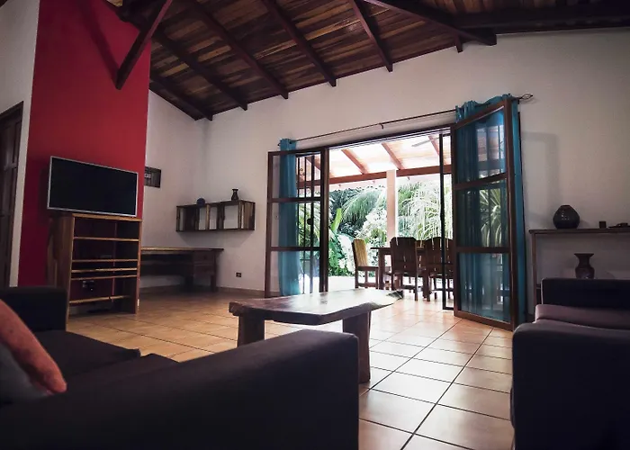 El Pequeno Gecko Hotel Sámara
